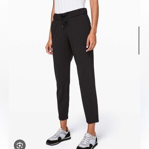 Lululemon on the fly 7/8 pant luxtreme black